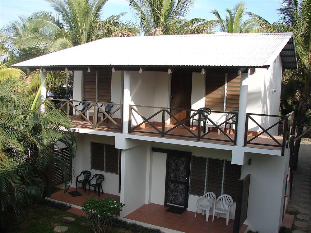 Beachside Resort Nadi Exterior foto