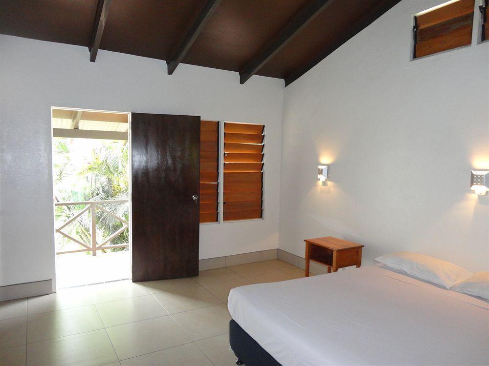 Beachside Resort Nadi Exterior foto